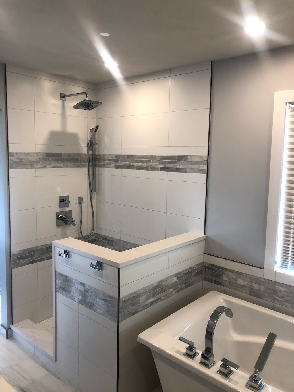 BATH FX INC | 89 Elgin Meadows Cir SE, Calgary, AB T2Z 0W6, Canada | Phone: (403) 992-2284