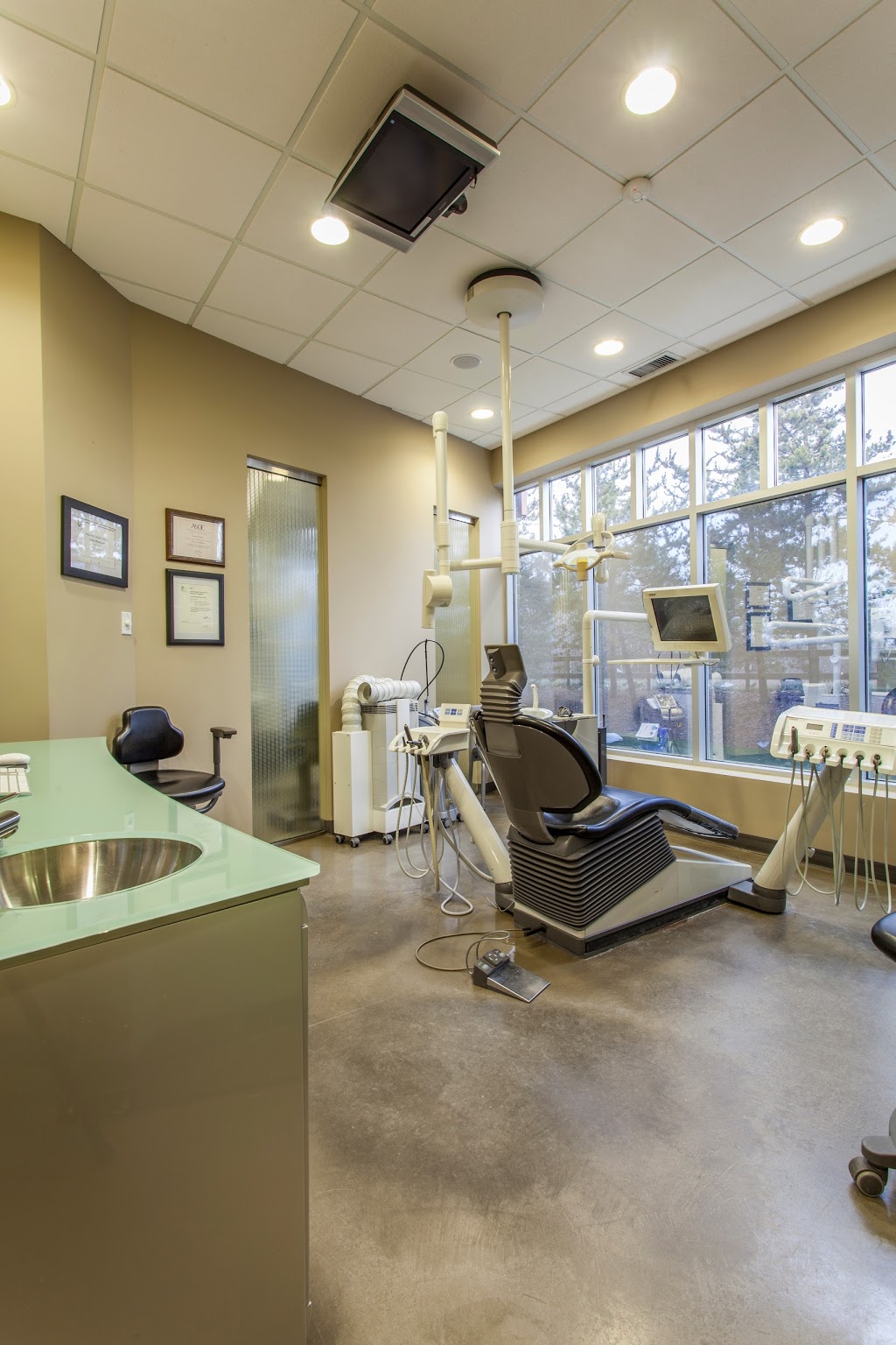 Lewis Estates Dental Centre | dentist | 2556 Guardian Rd NW, Edmonton, AB T5T 1K8, Canada | 7804145882 OR +1 780-414-5882