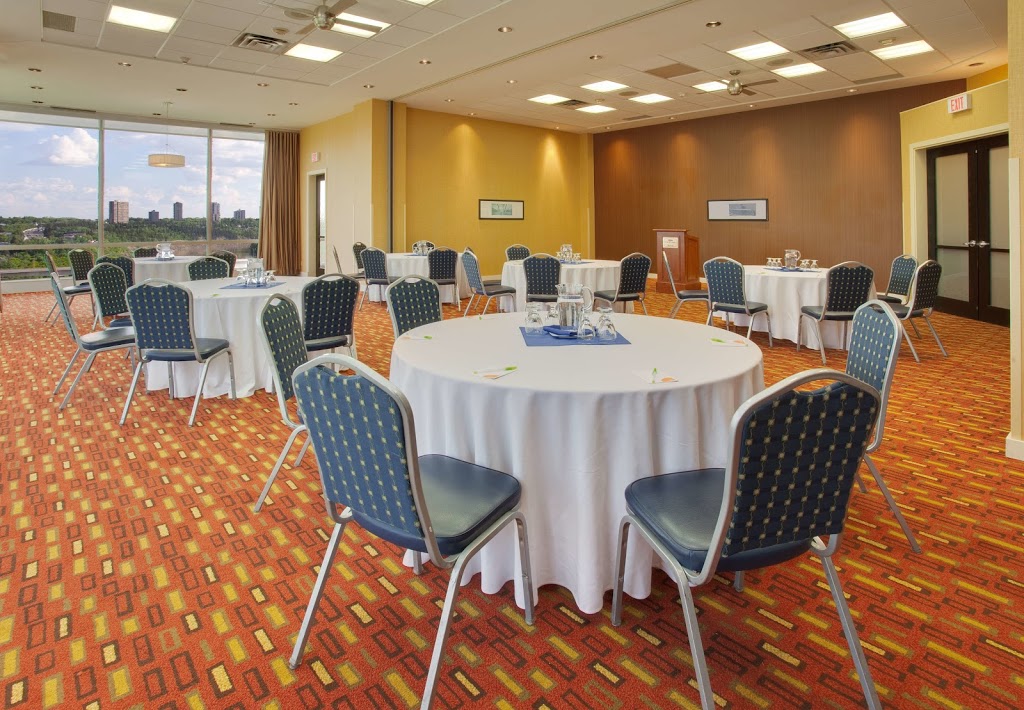 Courtyard by Marriott Edmonton Downtown | One Thornton Court 99 Street And, Jasper Ave, Edmonton, AB T5J 2E7, Canada | Phone: (780) 423-9999