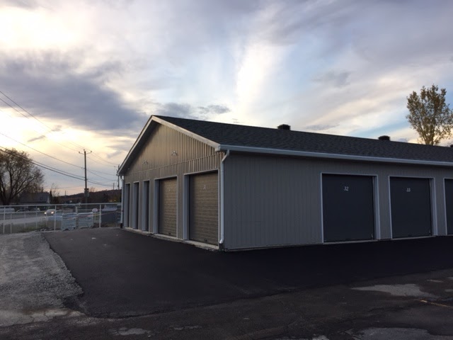 Mini-Entrepôts Lac-Brome | 1076-A Chemin Knowlton, West Brome, QC J0E 2P0, Canada | Phone: (514) 895-1226
