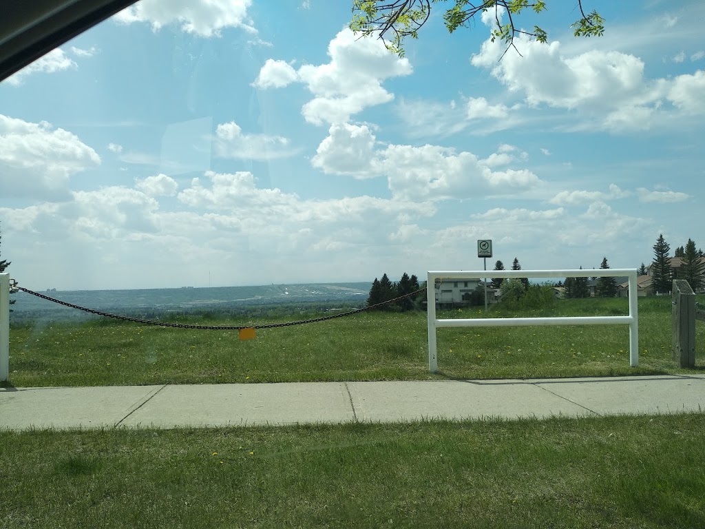 Edgemont Area 3 Off Leash Dog Park | 156 Edelweiss Dr NW, Calgary, AB T3A 3R1, Canada