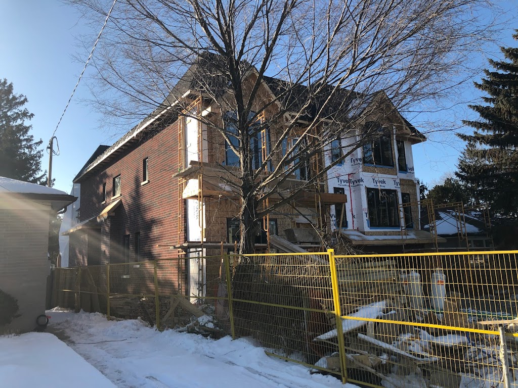 EarthWorx Demolition Excavation Shoring and Culverts | 10 Oscar Ct, North York, ON M2K 2A4, Canada | Phone: (416) 840-6440