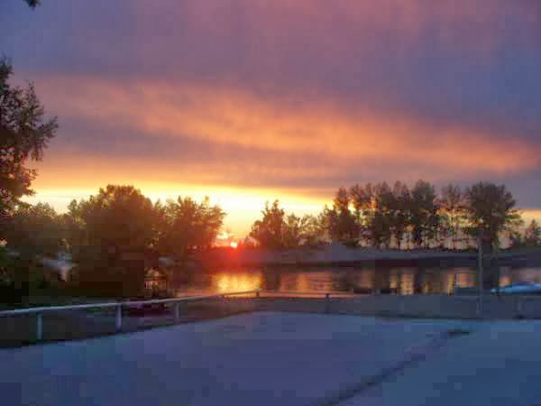 Bay Breezes | 280 River Rd E, Wasaga Beach, ON L9Z 2L7, Canada | Phone: (705) 429-3205