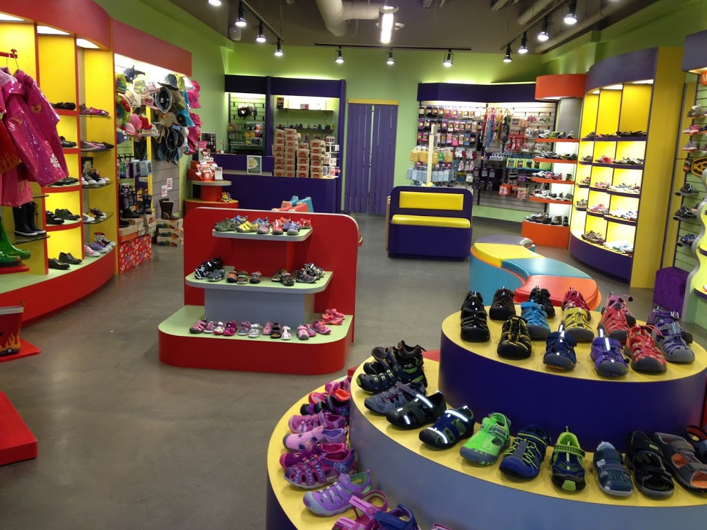 Little Footprints | 333 Aspen Glen Landing SW #131, Calgary, AB T3H 0N6, Canada | Phone: (403) 457-5437