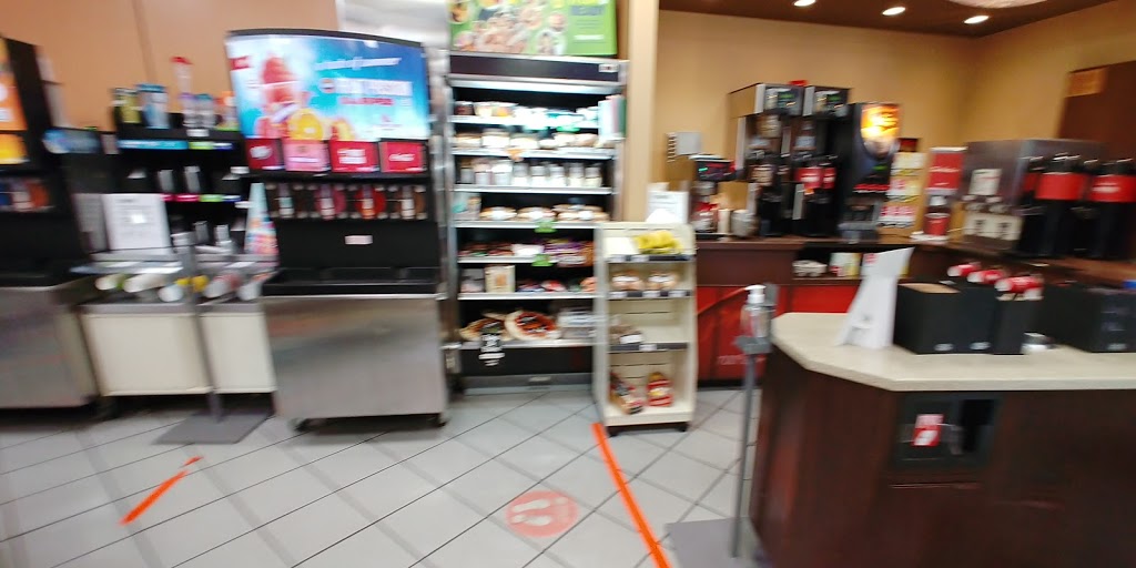7-Eleven | 736 6th Ave, New Westminster, BC V3M 2B4, Canada | Phone: (604) 540-8032