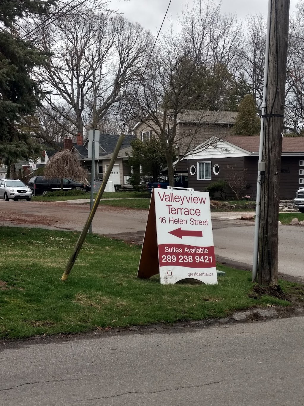Valleyview Terrace | 16 Helen St, Dundas, ON L9H 1N4, Canada | Phone: (289) 238-9421