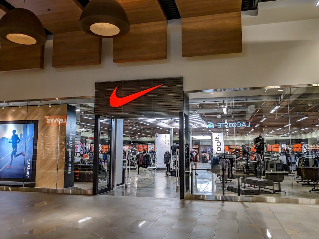nike store outlet collection