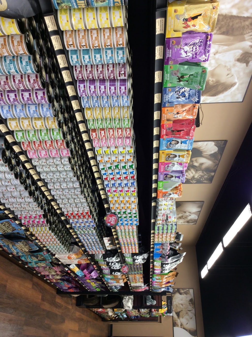 Bosleys by Pet Valu | 19800 Lougheed Hwy, Pitt Meadows, BC V3Y 2W1, Canada | Phone: (604) 460-1924