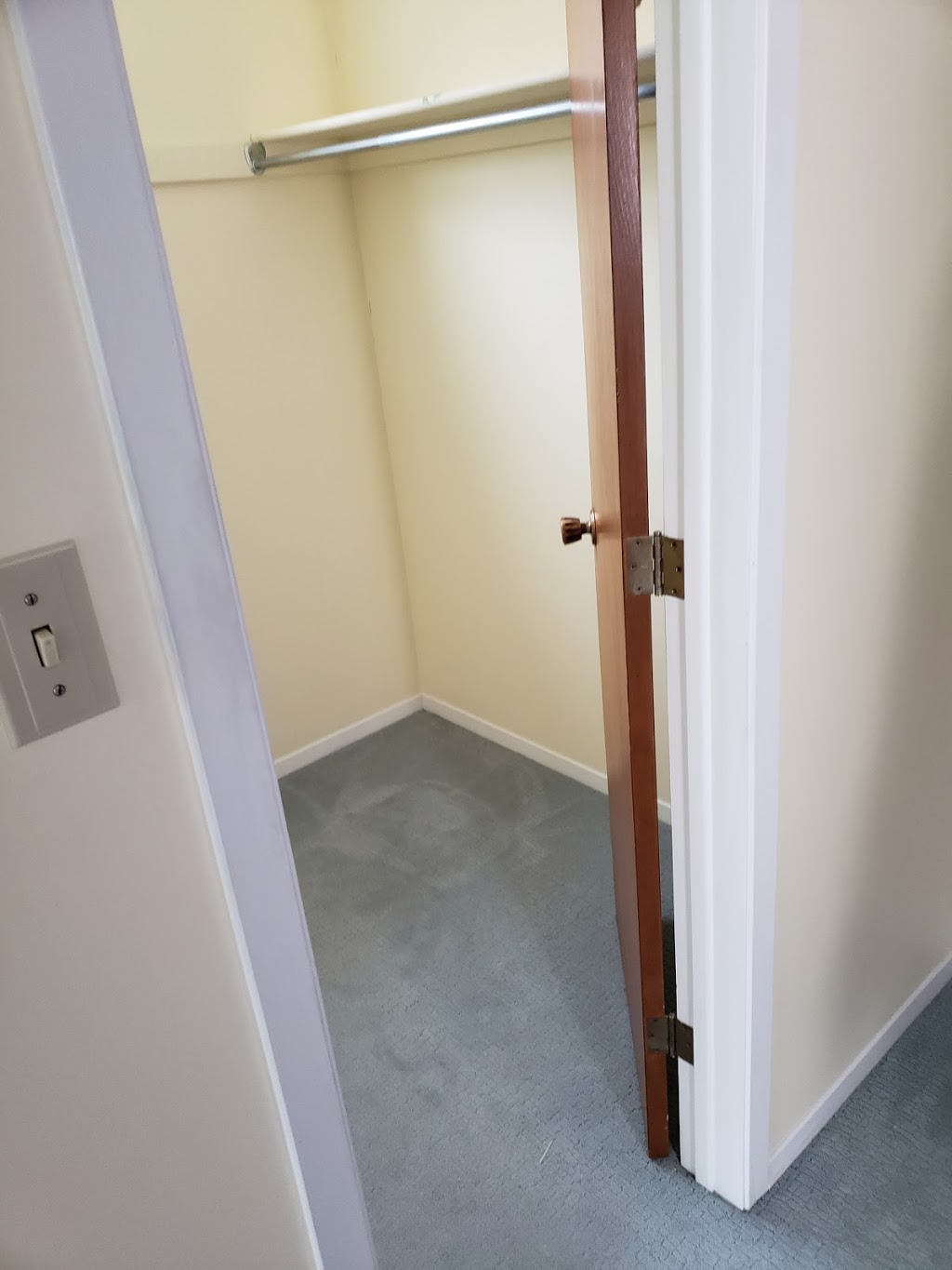 Aquila Contracting | Monarchy St, Barrie, ON L9S, Canada | Phone: (705) 238-9819