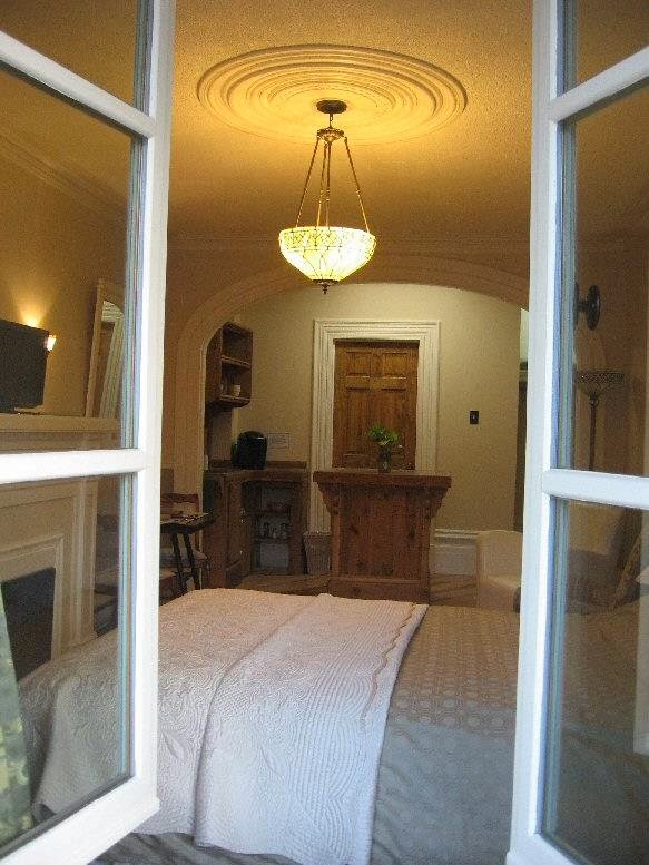 Maison Elzéar Ouellet | 5 Rue Laurier E, Victoriaville, QC G6P 6P6, Canada | Phone: (819) 260-1587