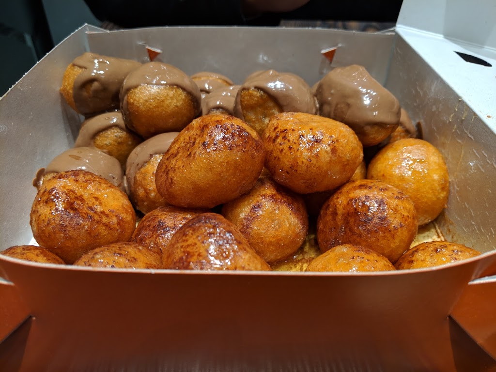 Mr. Puffs | 1435 Bd Michèle-Bohec, Blainville, QC J7C 0M4, Canada | Phone: (450) 437-4545
