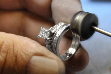 Fast Time Watch Repair (formerly Sears Watch & Jewellery Repair) | Lambton Mall, 1380 London Rd, Sarnia, ON N7S 6L7, Canada | Phone: (519) 466-8463