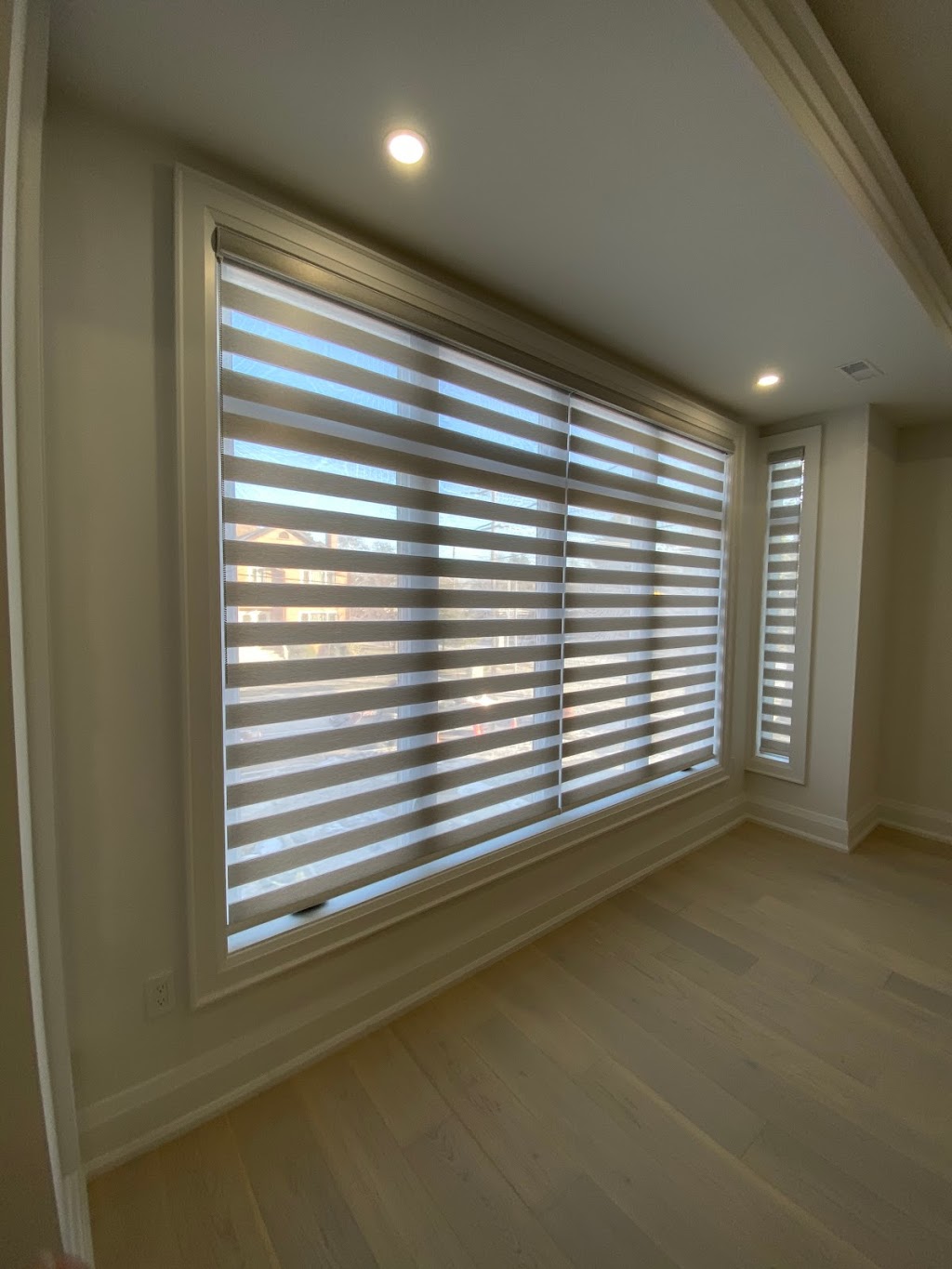 Ava Window Fashion Blinds Shop | 293 Norfinch Dr, North York, ON M3N 1Y7, Canada | Phone: (647) 797-8600