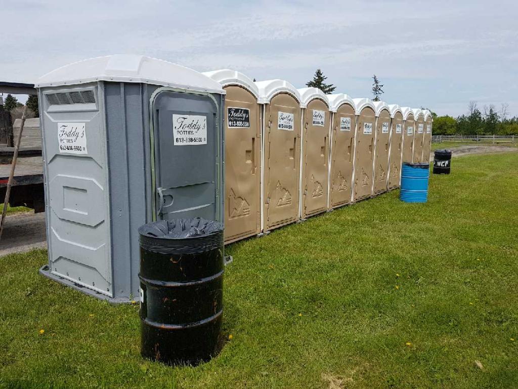 Toddys Potties | point of interest | 5871 McCordick Rd, Richmond, ON K0A 2Z0, Canada | 6138385500 OR +1 613-838-5500