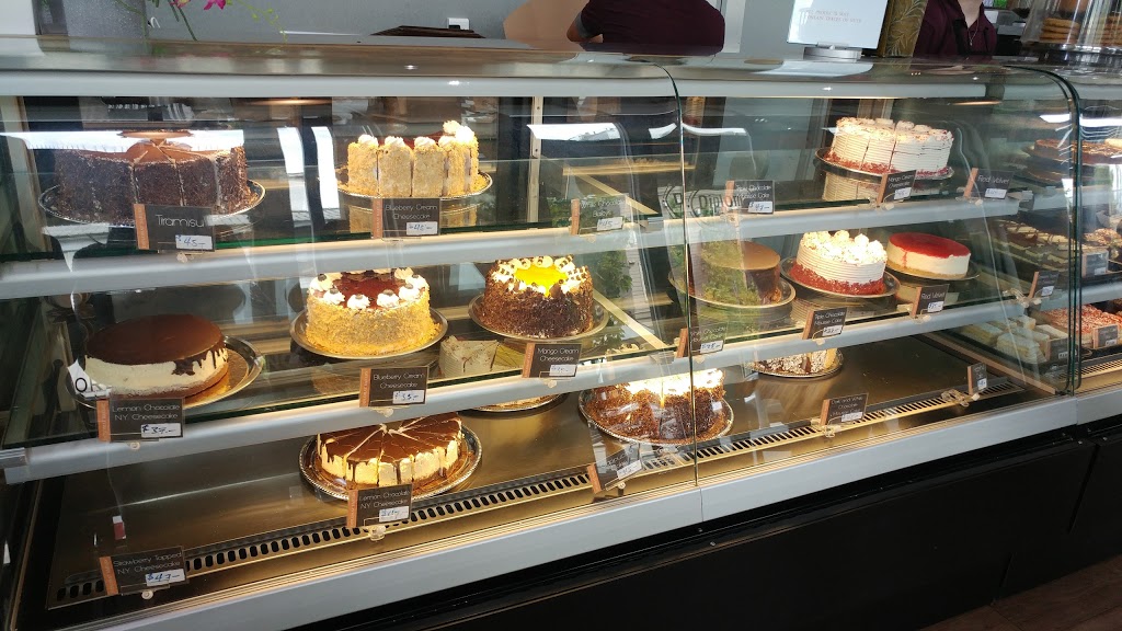 Diplomat Bakery | 6168 London Rd #105, Richmond, BC V7E 0C1, Canada | Phone: (604) 241-9134