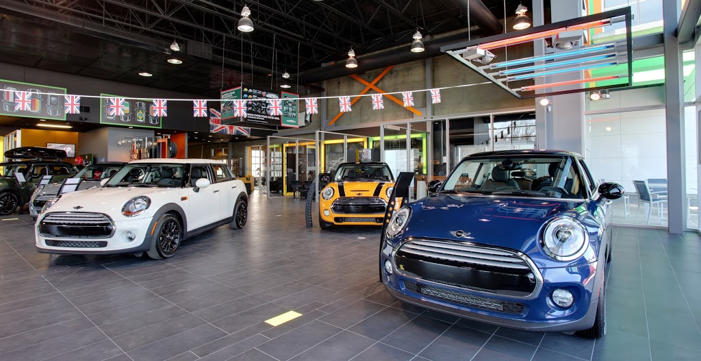 MINI Laval | 2440 Boulevard Chomedey, Laval, QC H7T 2X3, Canada | Phone: (450) 682-1212