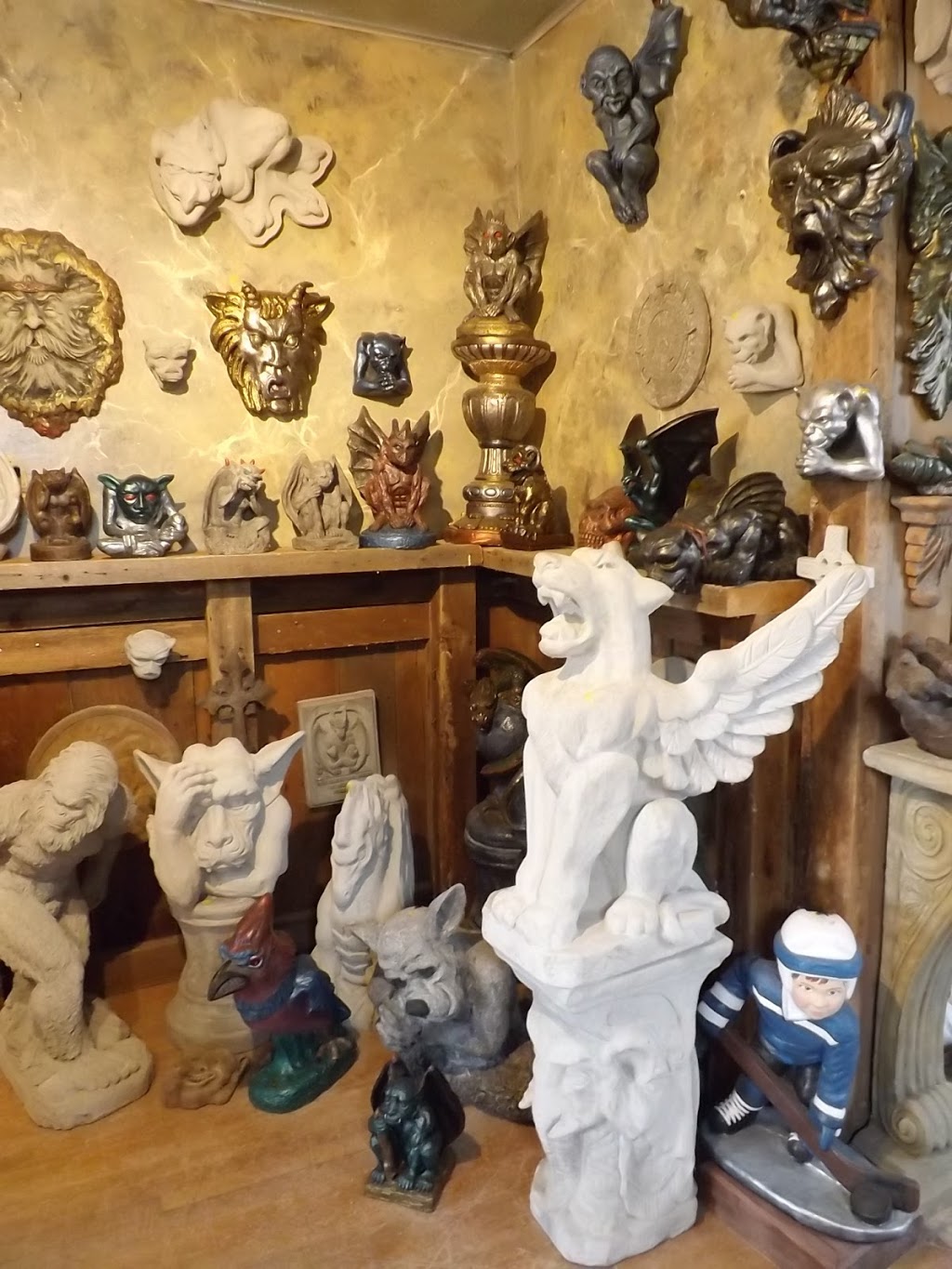 Brechin Artifacts | 2256 ON-12, Brechin, ON L0K 1B0, Canada | Phone: (705) 505-0117
