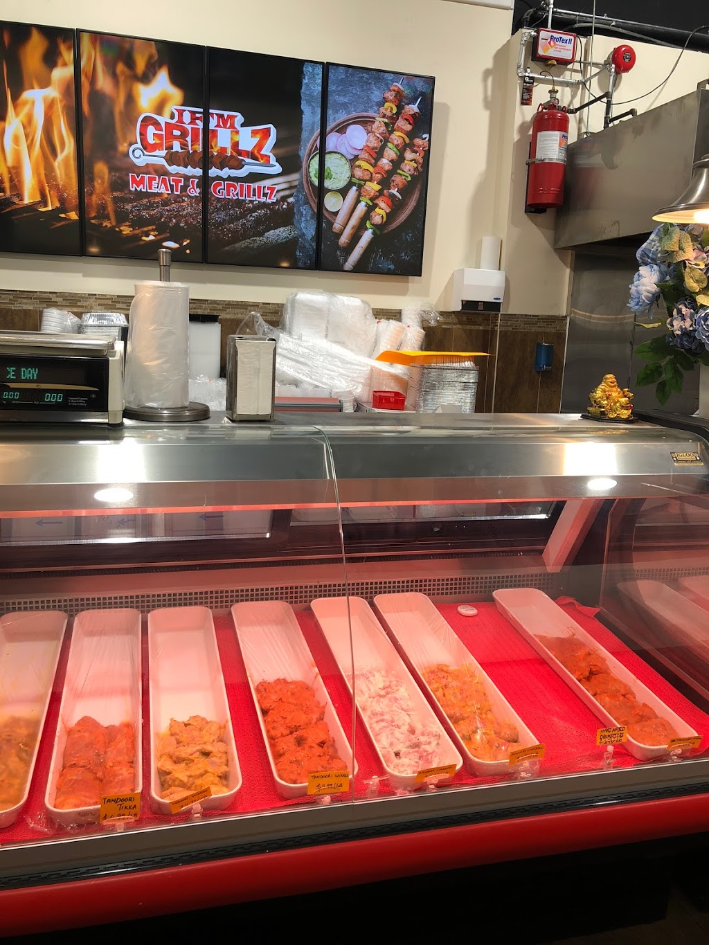 MEAT AND GRILLZ | 10635 Creditview Rd, Brampton, ON L7A 0T4, Canada | Phone: (905) 970-0777