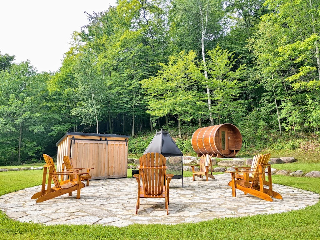 Auberge Estonia Hébergement Nature | 4333 Chem. du Lac Brennan, Rawdon, QC J0K 1S0, Canada | Phone: (450) 712-6337