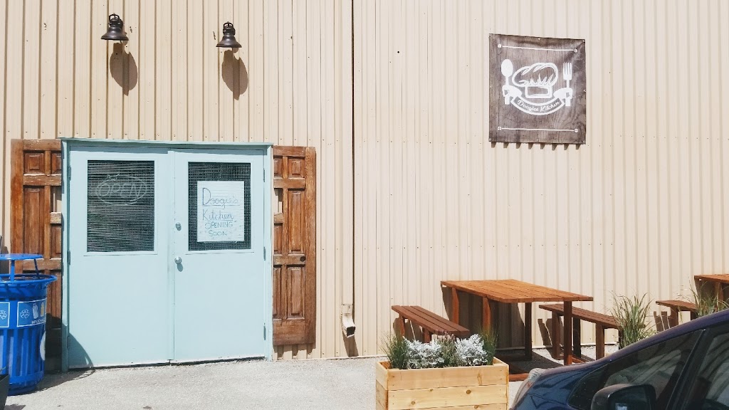 Doogies Kitchen | 2958 Henderson Hwy, East Saint Paul, MB R2E 0C6, Canada | Phone: (204) 615-6780