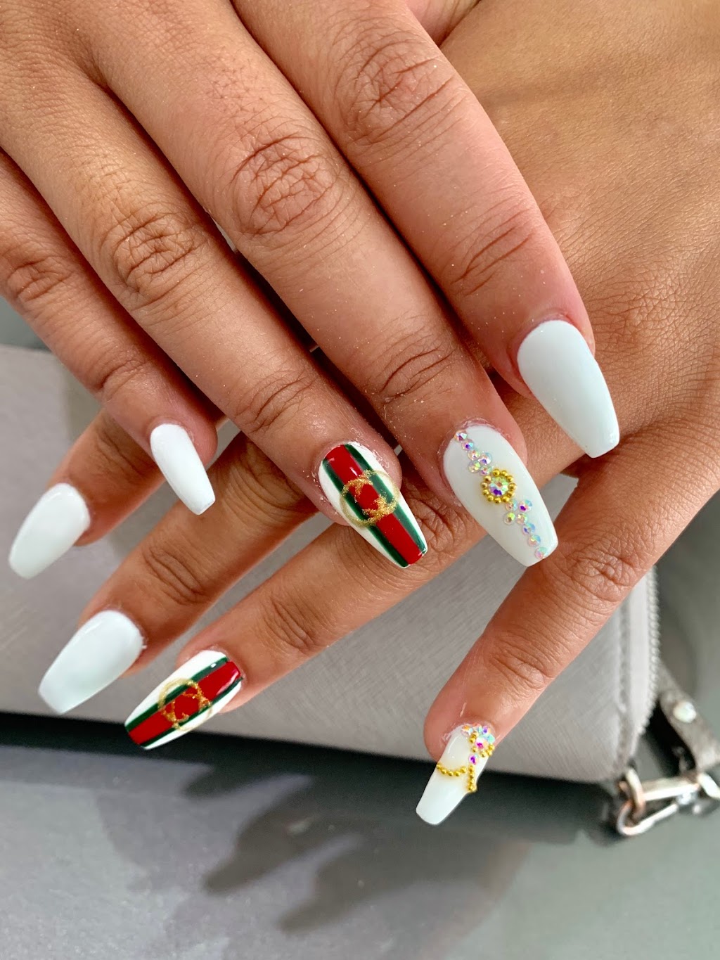 Envys Nails | 3464 Cattell Dr, Niagara Falls, ON L2G 7K7, Canada | Phone: (905) 295-0909