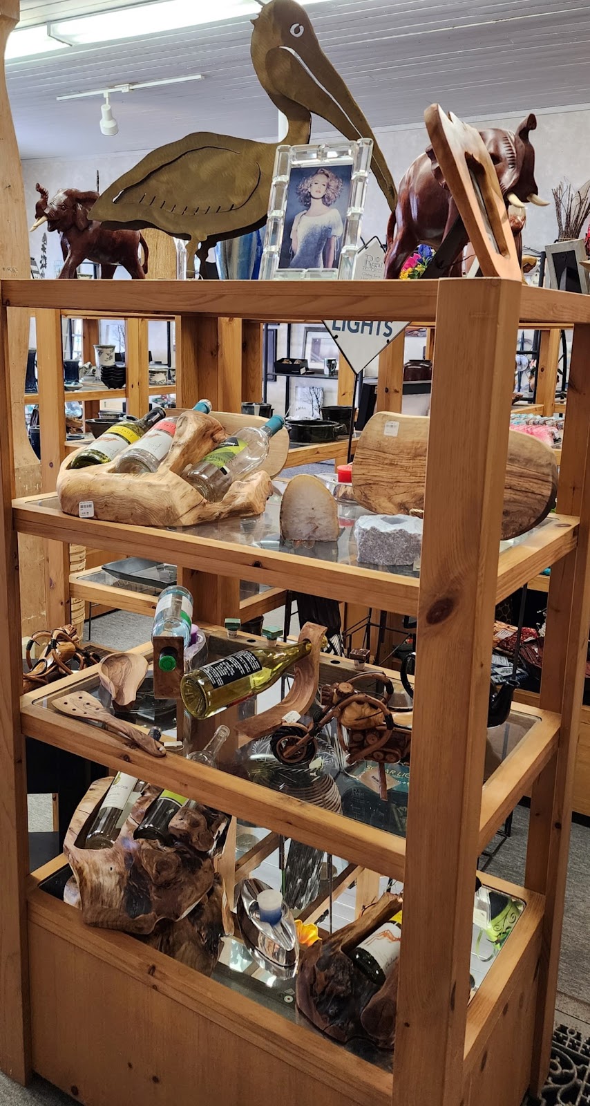 Madawaska Art Shop | 32977 Hastings County Rd 62, Maynooth, ON K0L 2S0, Canada | Phone: (613) 338-2555