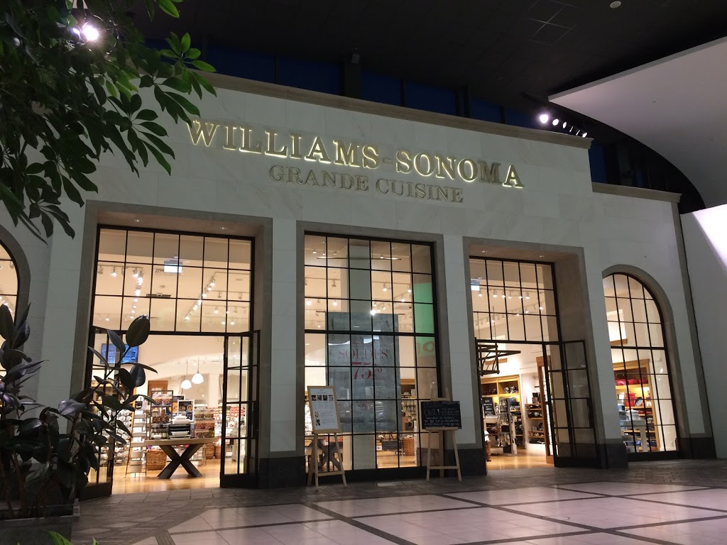 Williams-Sonoma | 3035 Boulevard le Carrefour, Laval, QC H7T 1C8, Canada | Phone: (450) 686-1825