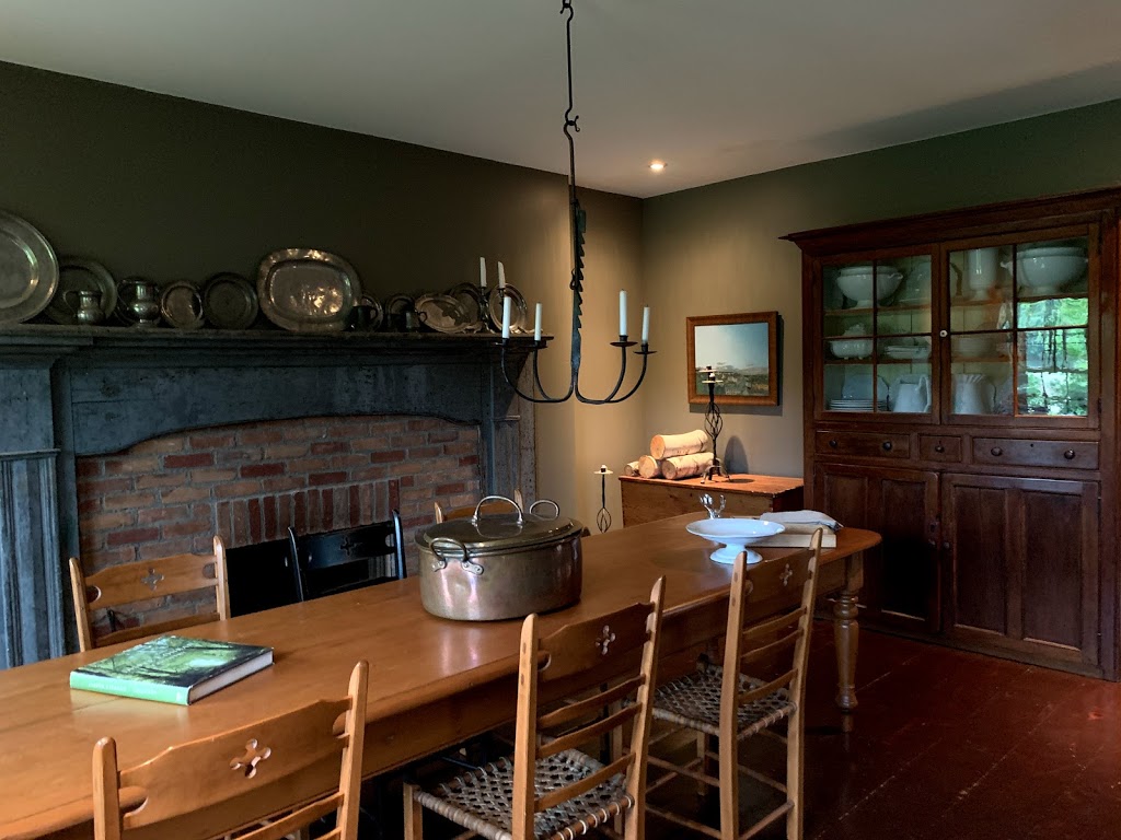 Traverston Retreat B&B | 494517 Traverston Rd, Markdale, ON N0C 1H0, Canada | Phone: (416) 525-2049