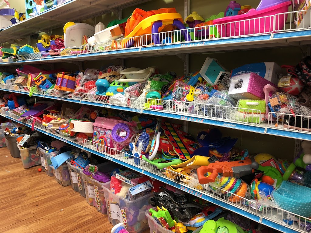 Once Upon A Child | 1020 Islington Ave #10a, Etobicoke, ON M8Z 6A4, Canada | Phone: (416) 901-9425
