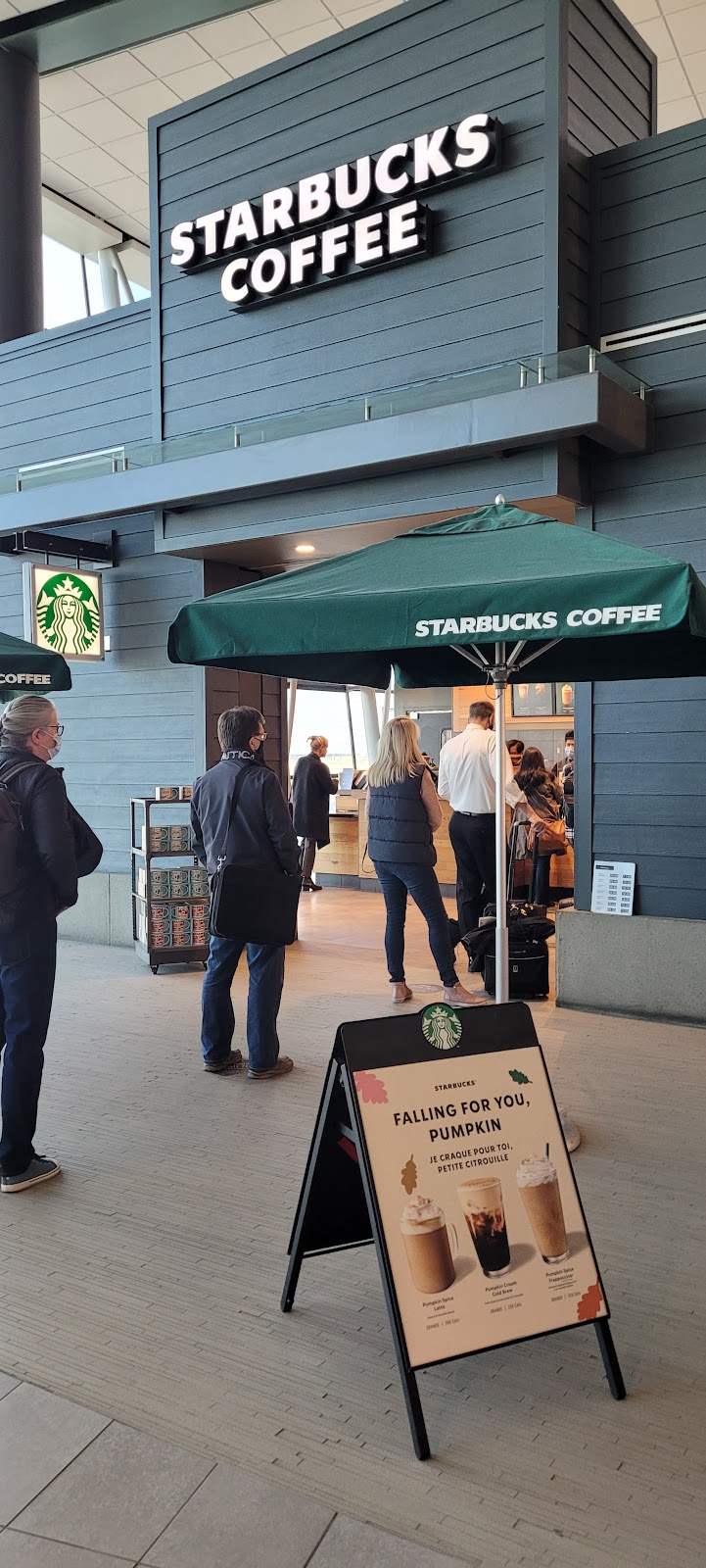 Starbucks - Central Hall | 1000 Airport Rd, Edmonton International Airport, AB T9E 0V3, Canada | Phone: (780) 890-2835
