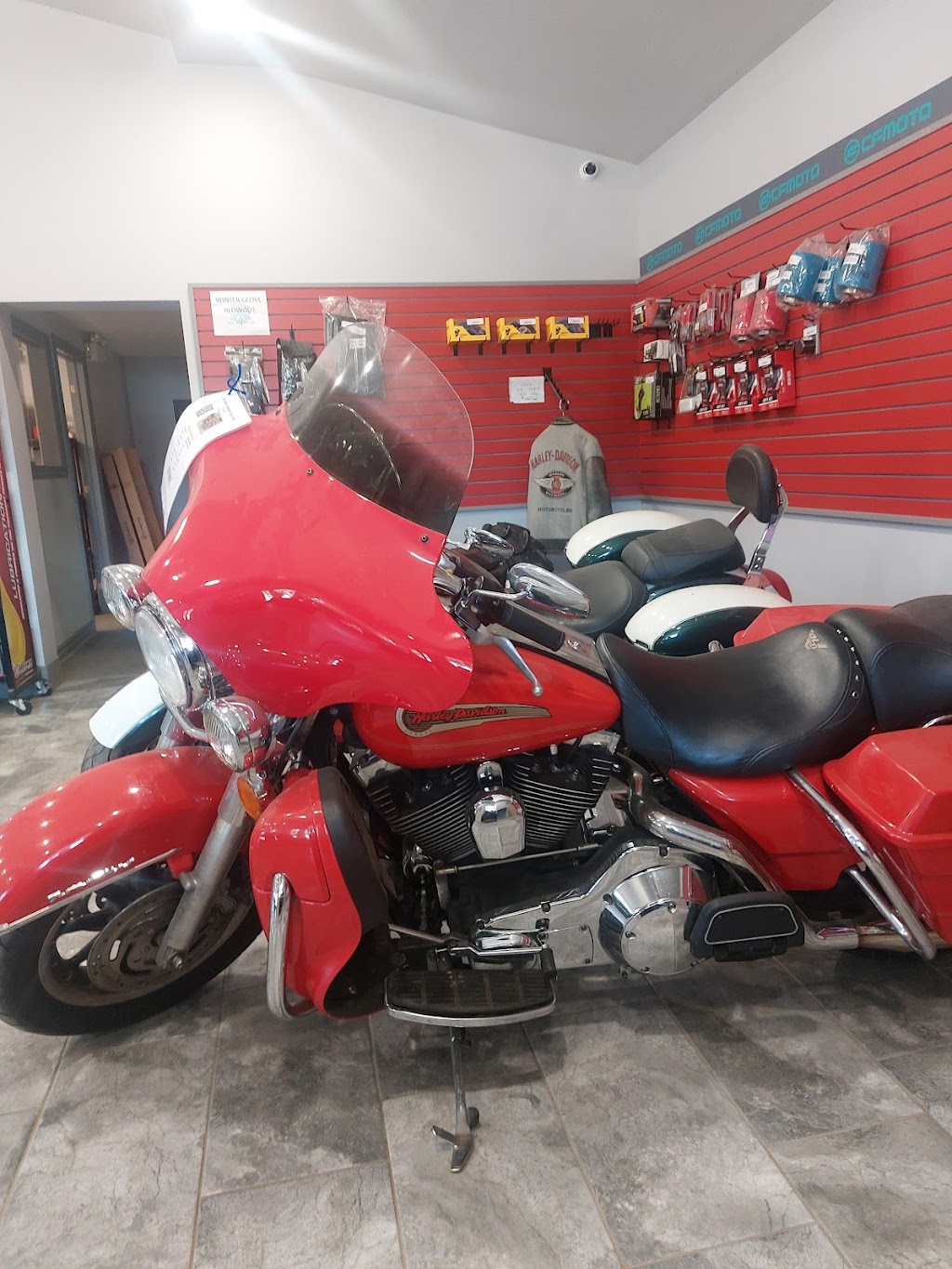 KeyMac Motorsports | 1321 Pembroke St E, Pembroke, ON K8A 6W4, Canada | Phone: (613) 638-9595