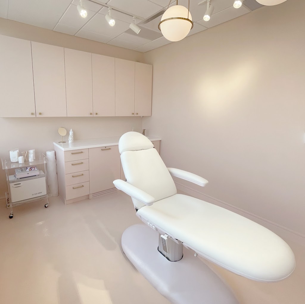 The Vanity Lab - Edmonton | 1074 103A St SW Unit #203, Edmonton, AB T6W 2P6, Canada | Phone: (825) 401-4011