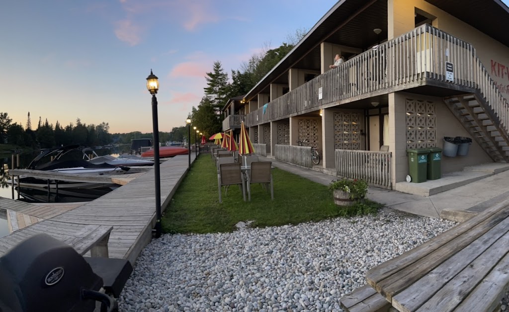 Kit Wat Waterfront Motel & Marina | 71 Sauble Falls Rd, Sauble Beach, ON N0H 2G0, Canada | Phone: (519) 422-1282