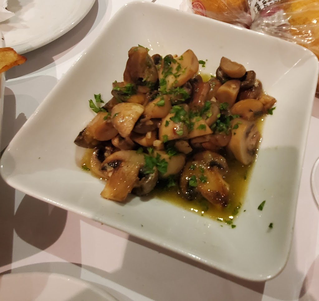 Bairrada | 3124 Rue Beaubien E, Montréal, QC H1Y 2M3, Canada | Phone: (514) 721-4040