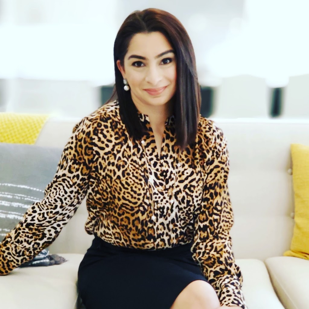 Noni Shahi Homes | 1700 King Road, #22, Building E, King City, ON L7B 0N1, Canada | Phone: (416) 844-3390