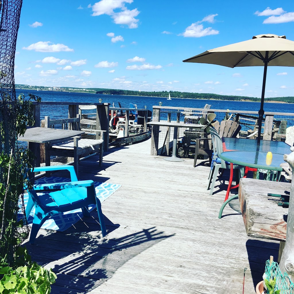 SeaWatch Bed & Breakfast | 139 Fergusons Cove Rd, Fergusons Cove, NS B3V 1L7, Canada | Phone: (902) 477-1506