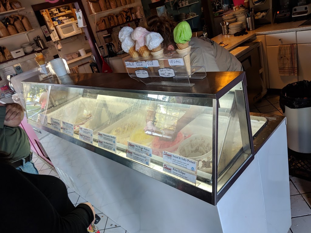 The Boathouse Tea Room | 116 Gordon St, Guelph, ON N1H 4H6, Canada | Phone: (519) 822-5692