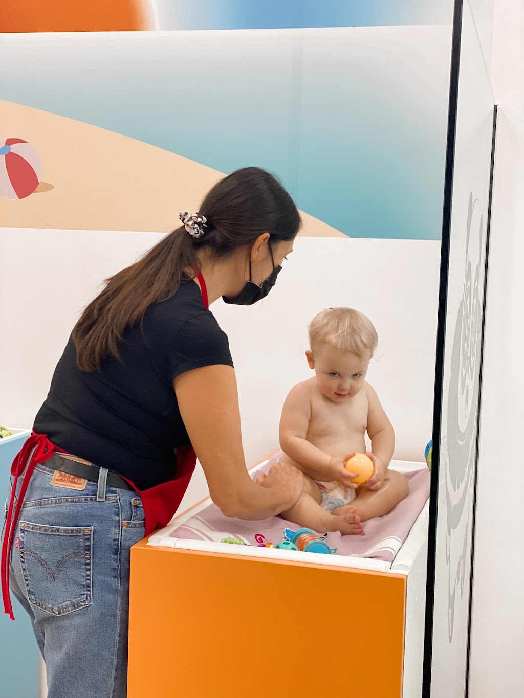 Giggly Panda Baby Spa & Wellness | 4900 Palladium Way UNIT 101, Burlington, ON L7M 0W7, Canada | Phone: (905) 336-5050