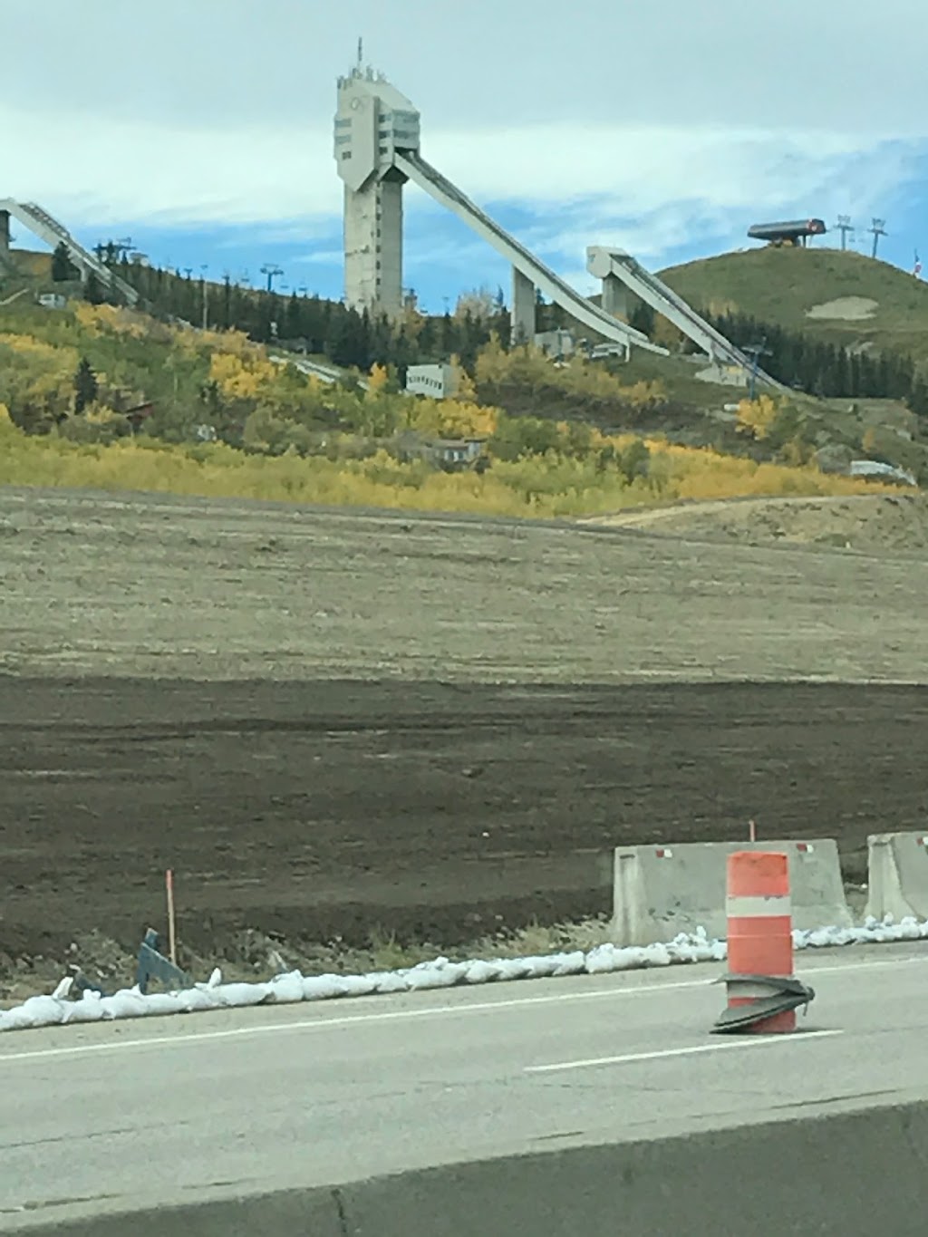 Sentinel Storage - Calgary West | 2 Bowridge Dr NW, Calgary, AB T3B 2T9, Canada | Phone: (403) 288-6044
