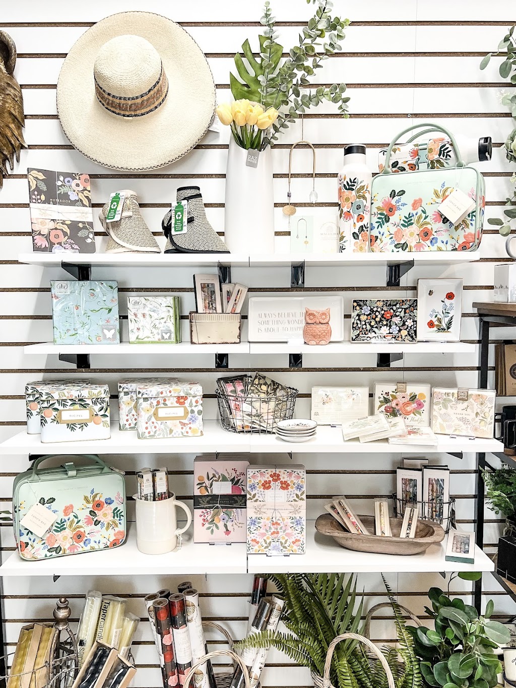 The Gilded Haus Gift Boutique | Box 477, 12327 20 Ave, Blairmore, AB T0K 0M0, Canada | Phone: (403) 753-0826