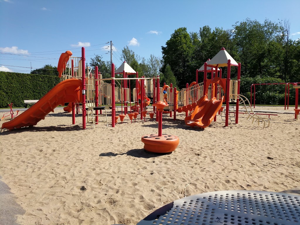 Parc dAoust | Rue dAoust, Gatineau, QC J8R 1X3, Canada | Phone: (819) 595-2002