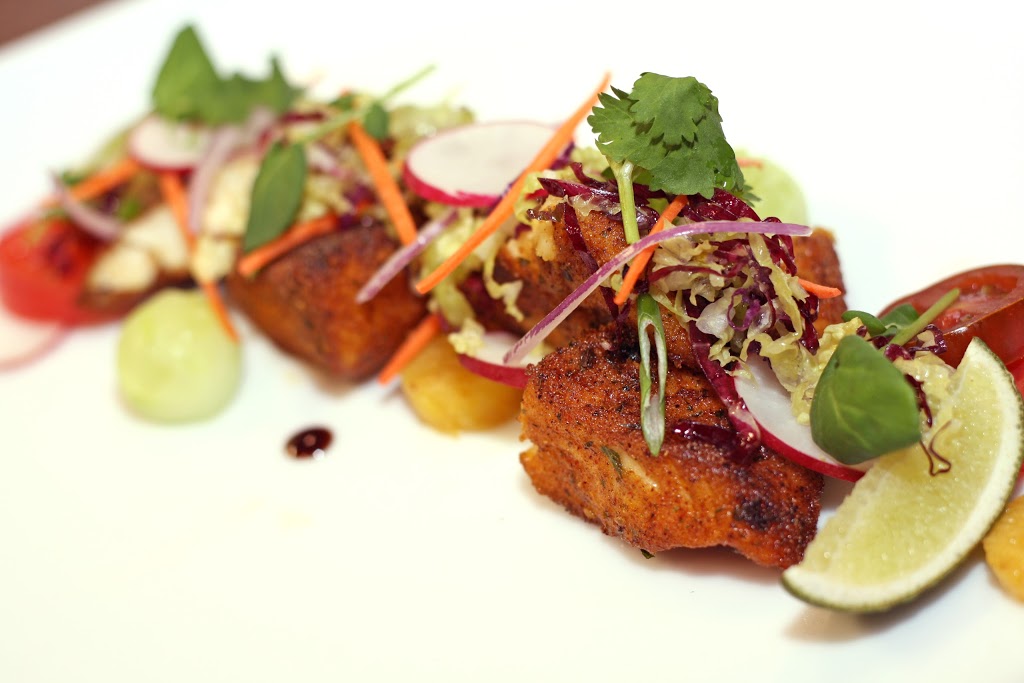 Green Leaf Cafe @ Somerville | 3335 Somerville House, London, ON N6A 3K7, Canada | Phone: (519) 661-4080