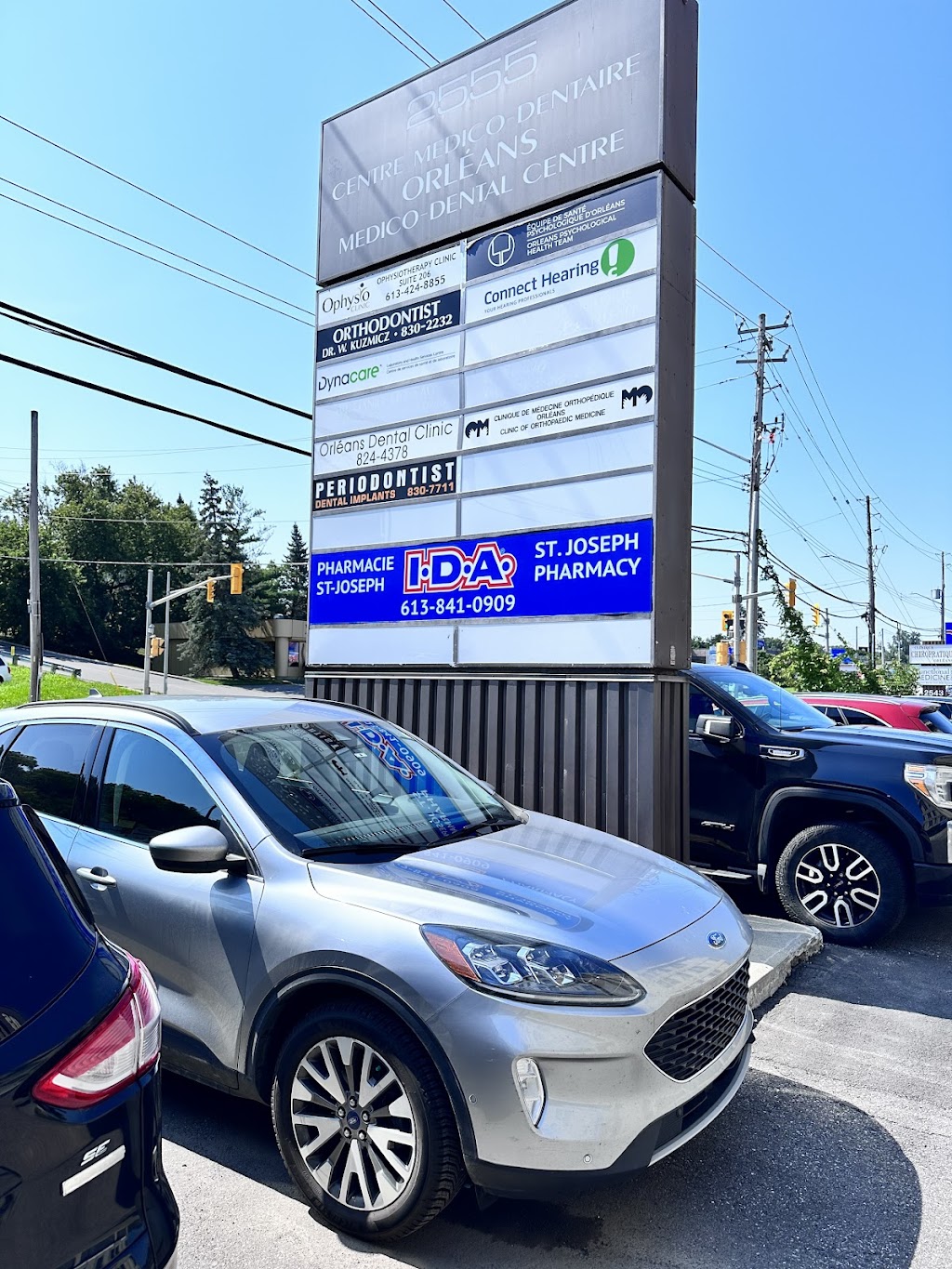 IDA St. Joseph Pharmacy | 2555 St Joseph Blvd Suite 102, Orléans, ON K1C 1S6, Canada | Phone: (613) 841-0909