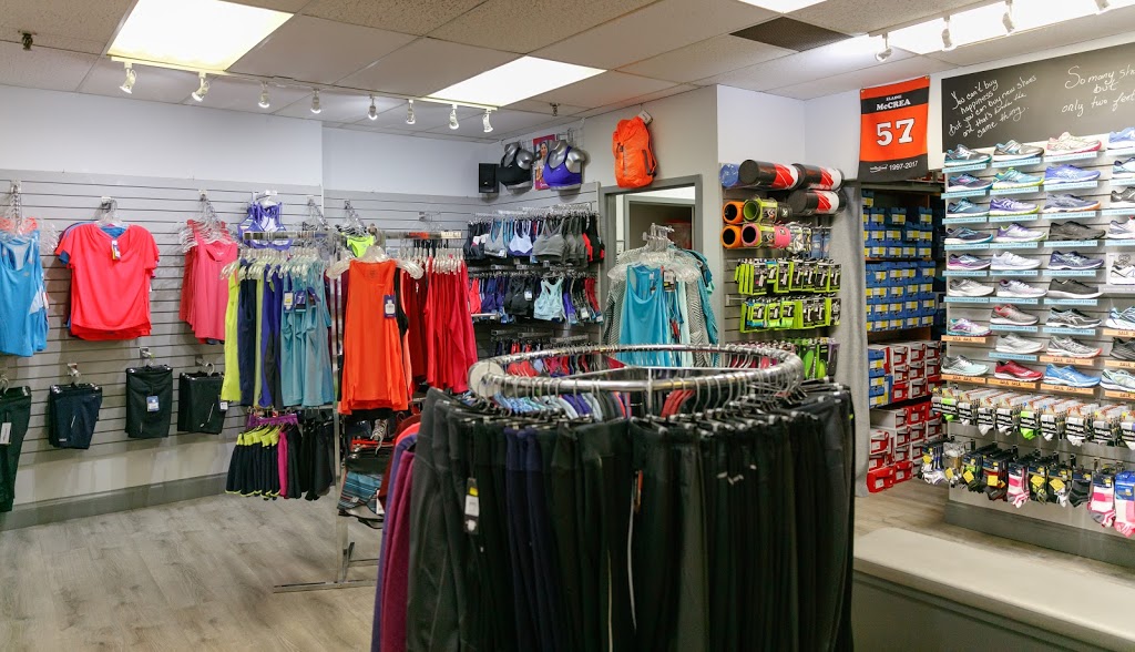 The Runners Shop | 180 Bloor St W, Toronto, ON M5S 2V6, Canada | Phone: (416) 923-9702