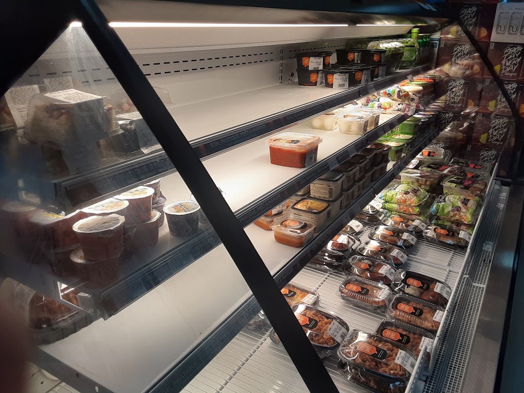 Marché Bonichoix des Pins Enr. | 25 Rue des Pins E, Rivière-Bleue, QC G0L 2B0, Canada | Phone: (418) 893-2296