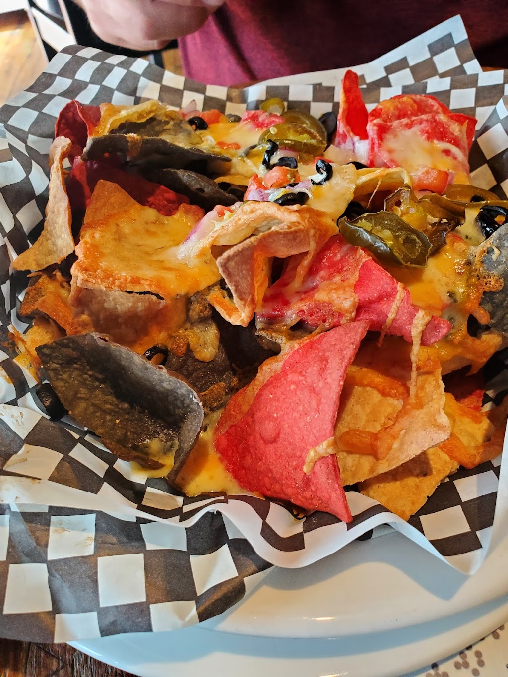 Bear’s Paw Bar & Grill | 5225 Fairmont Resort Rd, Fairmont Hot Springs, BC V0B 1L1, Canada | Phone: (250) 345-6016