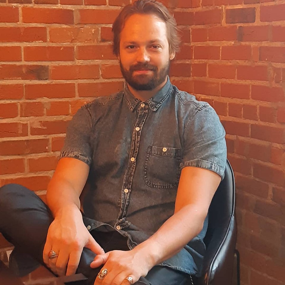Element Chiropractic | 10171 Saskatchewan Dr NW Suite 303, Edmonton, AB T6E 4R5, Canada | Phone: (587) 936-6591