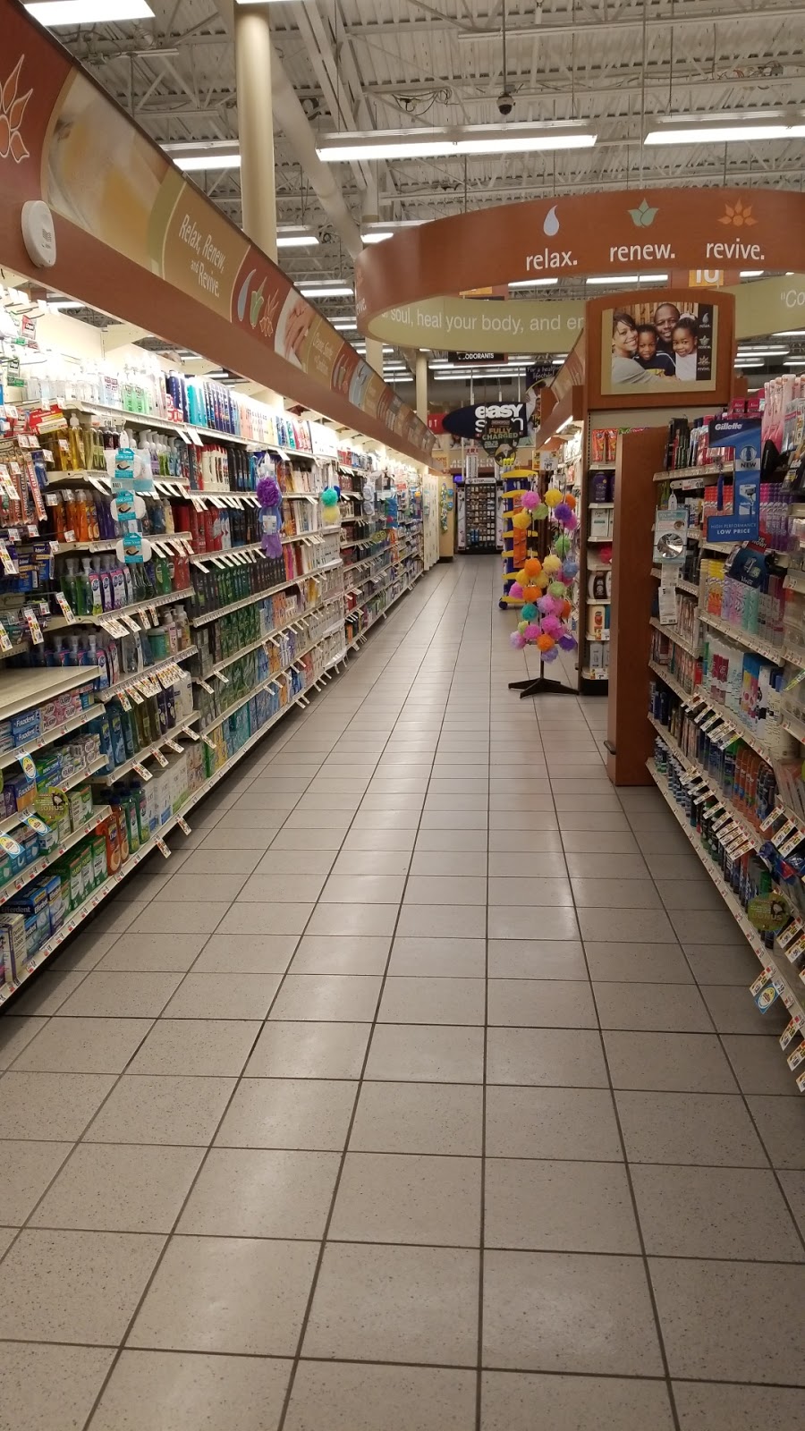 TOPS Friendly Markets | 906 C St, Lewiston, NY 14092, USA | Phone: (716) 215-1350