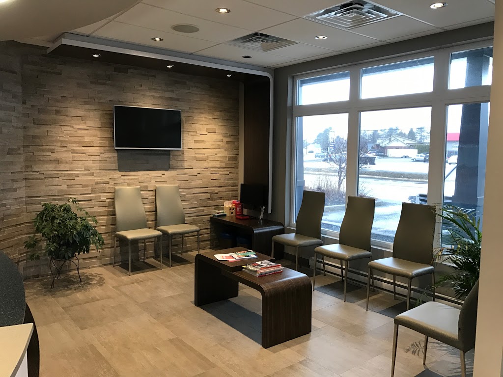 Centre Dentaire Ste-Sophie | 2407 Boulevard Ste Sophie, Sainte-Sophie, QC J5J 2V3, Canada | Phone: (450) 438-1222