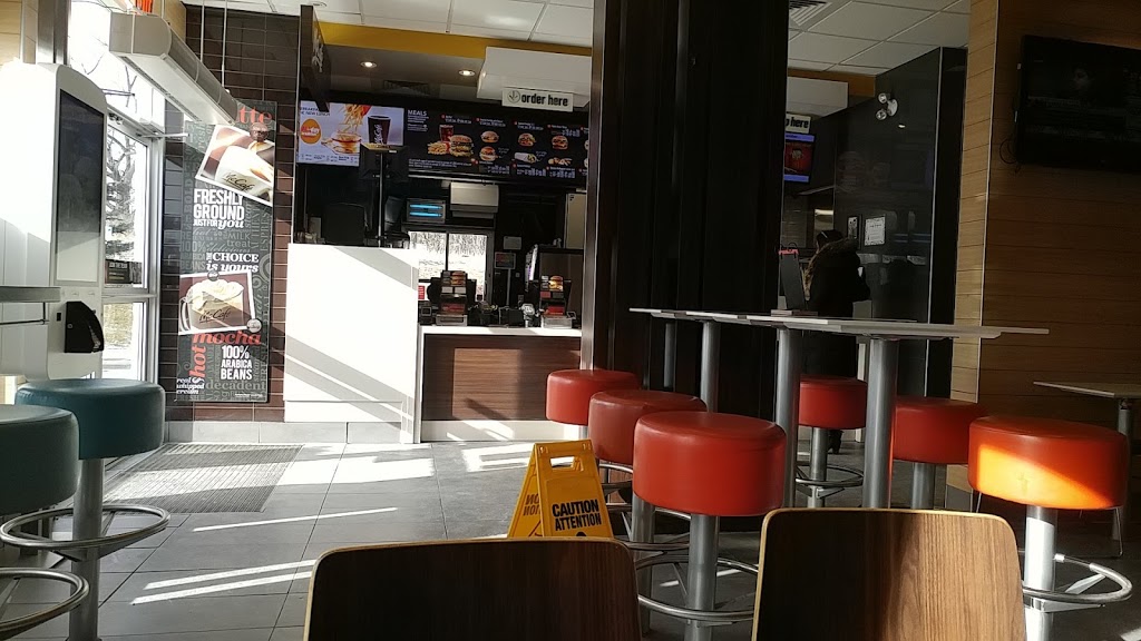 McDonalds | 18423 Hurontario St, Caledon Village, ON L7K 0Y4, Canada | Phone: (519) 927-9828